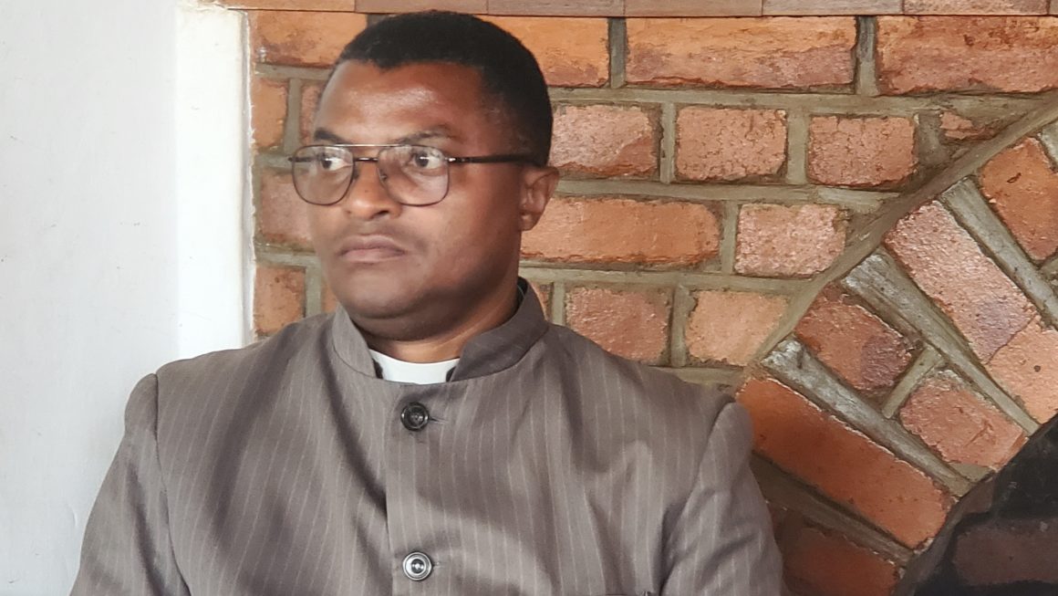 Droits humains : le Professeur Charles Muvunga dénonce une application à deux vitesses